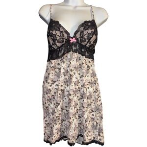 Victoria’s Secret Babydoll Chemise – Black Lace & Sheer Floral Mesh – Size Large